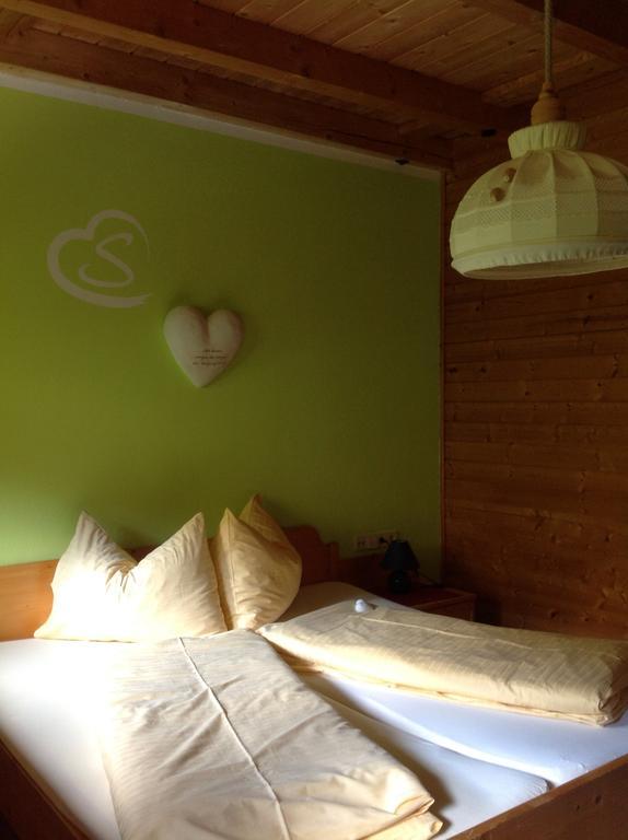 Hotel Sauschneideralm Faningberg Zimmer foto